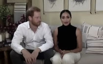 <p>While <a href="https://www.harpersbazaar.com/celebrity/latest/a34346775/meghan-markle-black-turtleneck-bold-lip-look/" rel="nofollow noopener" target="_blank" data-ylk="slk:chatting with Pakistani activist and Nobel Prize winner;elm:context_link;itc:0;sec:content-canvas" class="link ">chatting with Pakistani activist and Nobel Prize winner</a> Malala Yousafzai, Meghan kept her look minimal but chic. She paired a sleeveless turtleneck bodysuit by Tuxe Bodywear with cream-hued trousers and a brown leather belt, and opted for a bold berry lipstick to complete the look. </p>