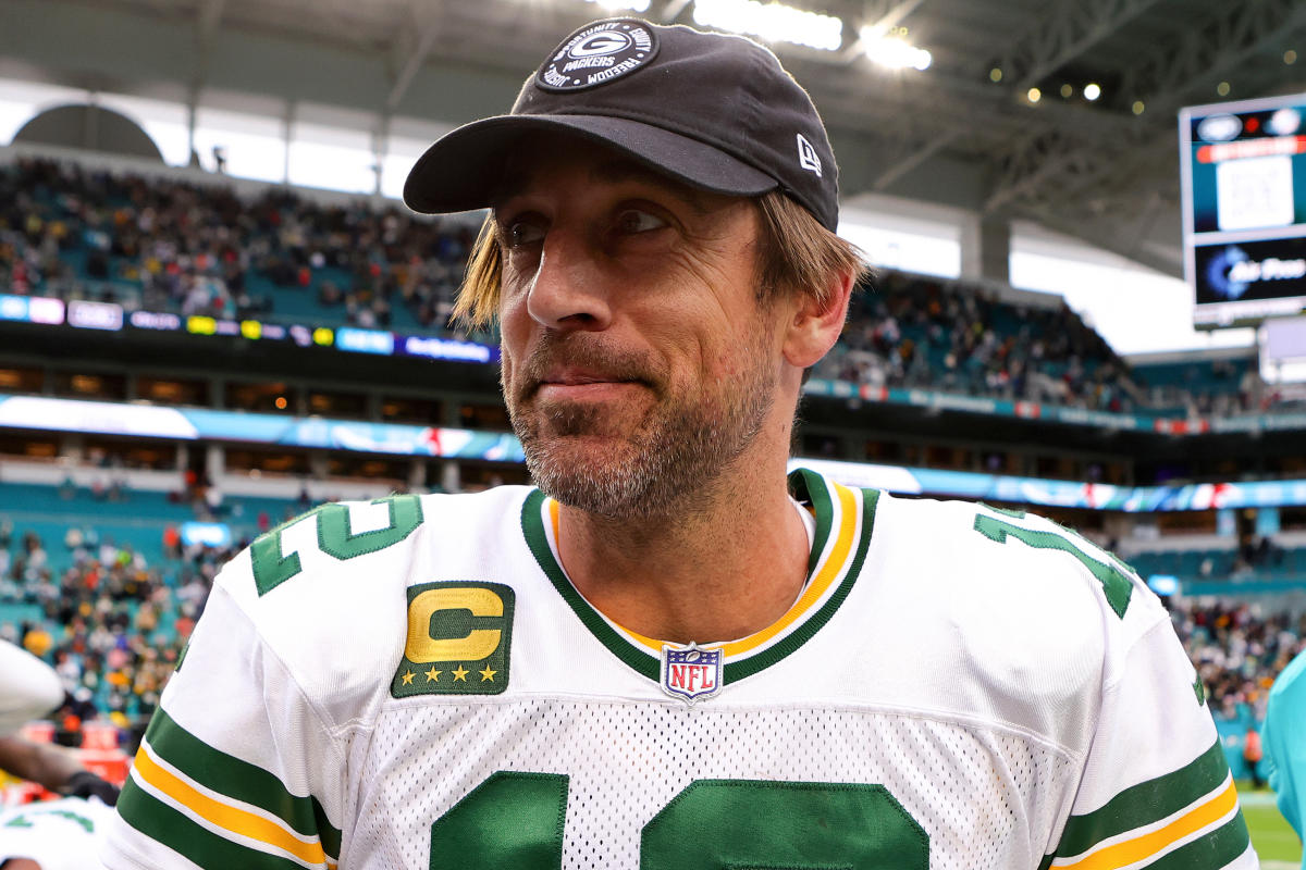 Aaron Rodgers Jets jersey: Where to buy NY Jets gear online after team  acquires ex-Packers star QB 