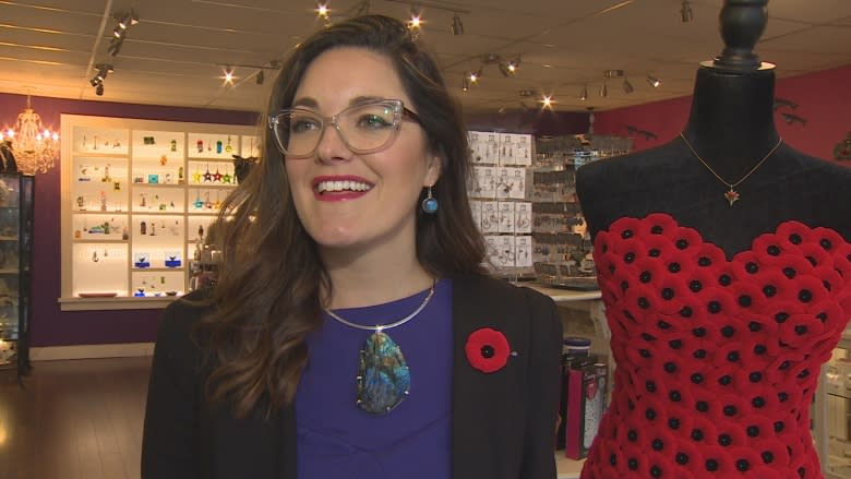 Poppy dresses fight Christmas creep, honour Remembrance Day