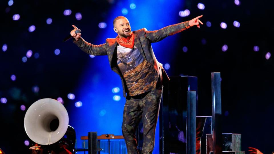 <div>Recording artist Justin Timberlake performs onstage during the Pepsi Super Bowl LII Halftime Show at U.S. Bank Stadium on February 4, 2018 in Minneapolis, Minnesota.</div> <strong>(Photo by Christopher Polk/Getty Images)</strong>