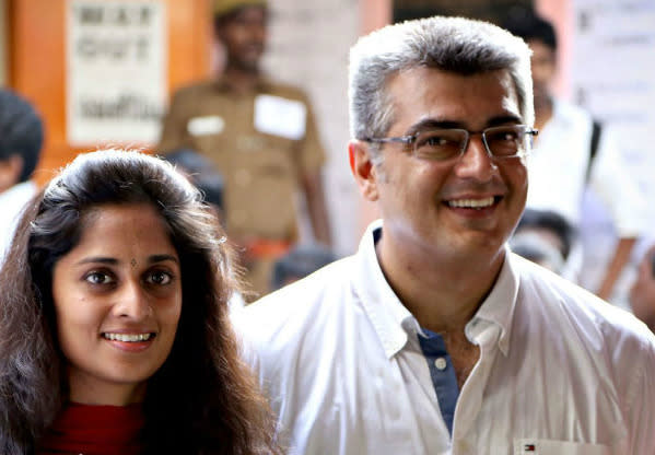 Tamil Heroine Shalini Images Sex - Top Pictures of Ajith Kumar and Shalini Ajith that make them the cutest  star couple of Kollywood