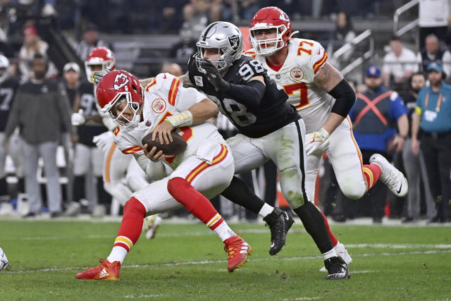 East Rutherford, New Jersey, USA. 6th Dec, 2020. Las Vegas Raiders  defensive end Maxx Crosby (98) looks on following the fumble recovery  during the NFL game between the Las Vegas Raiders and