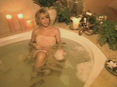 Mariah, in the tub, in her classic 