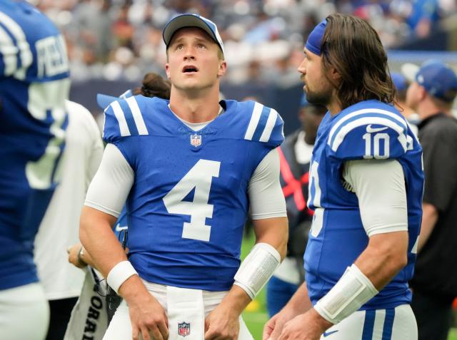 Indianapolis Colts quarterback Sam Ehlinger (4) plays against the