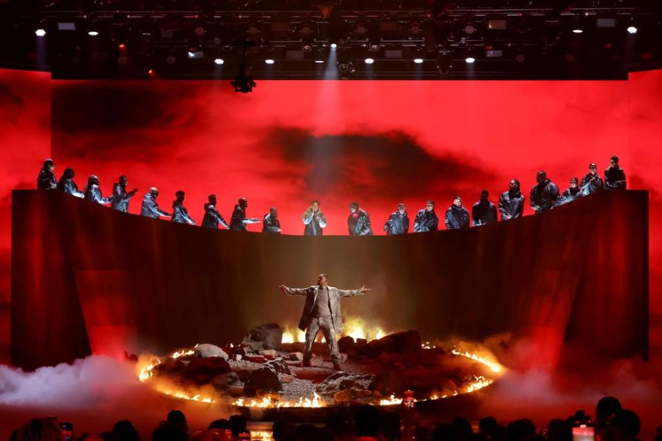 El actor Will Smith estrena su nuevo single 'You Can Make It' sobre su momento más oscuro en los premios BET AWARDS en Los Ángeles el 30 de junio de 2024