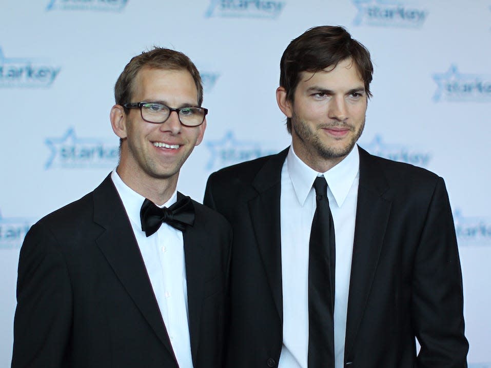 ashton kutcher michael kutcher