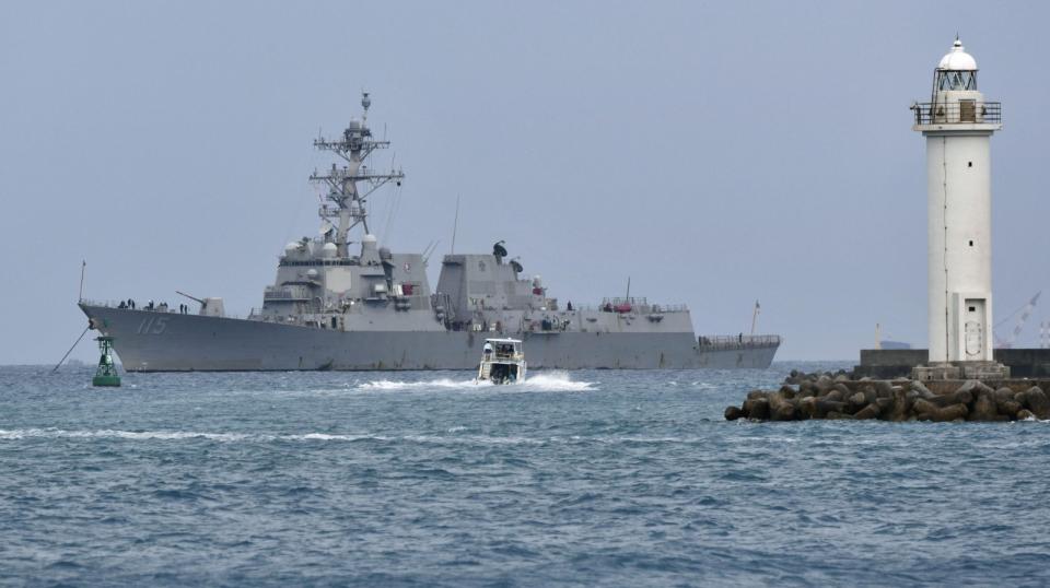2024年3月11日，美國海軍飛彈驅逐艦「裴拉塔號」（USS Rafael Peralta, DDG 115）在日本沖繩縣石垣港附近，由於受到民間抗議和當地政府反對，裴拉塔號並未靠港。路透社／共同社
