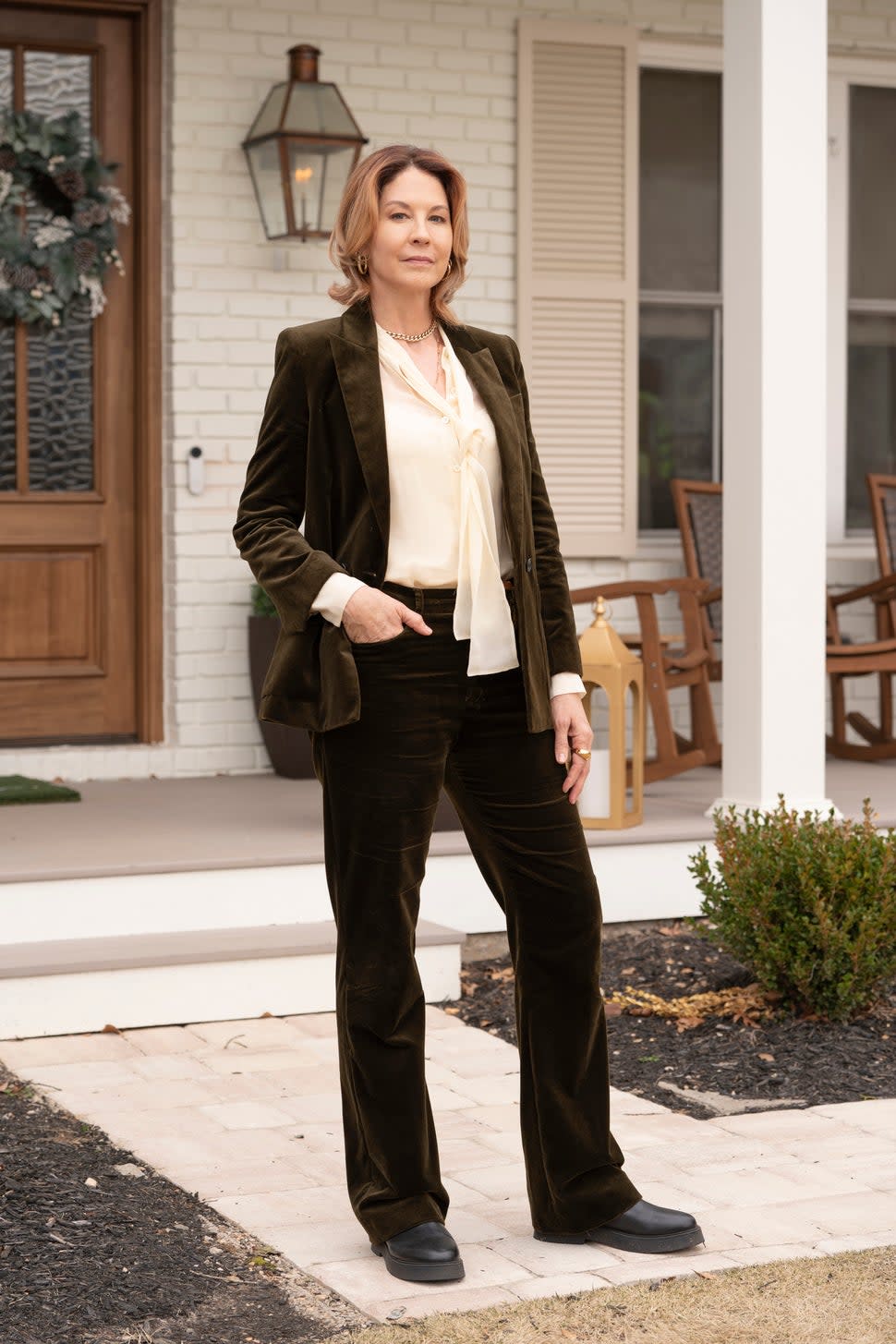 Jenna Elfman as Edie Reynolds in 'Will Trent' season 2