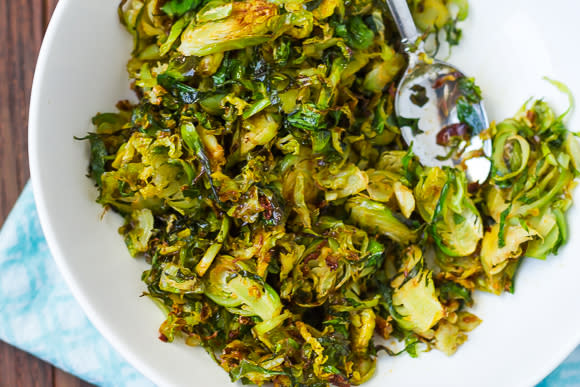 Sriracha-Honey-Lime-Glazed-Brussels-Sprouts-4