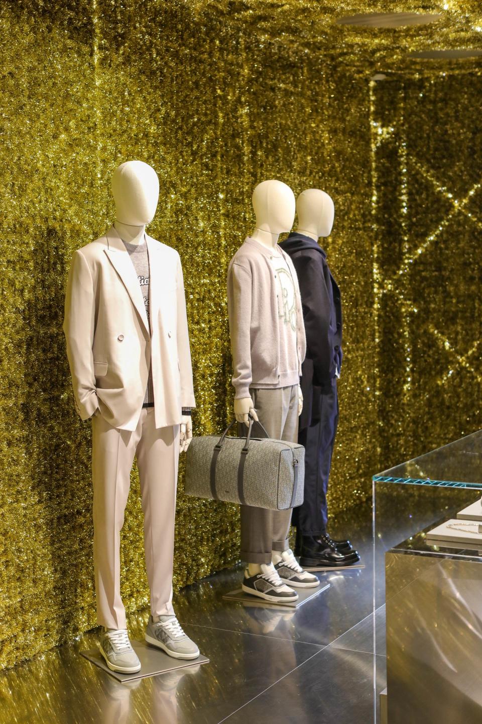 The Dior men’s 2023 collection at the Zhangyuan pop-up.