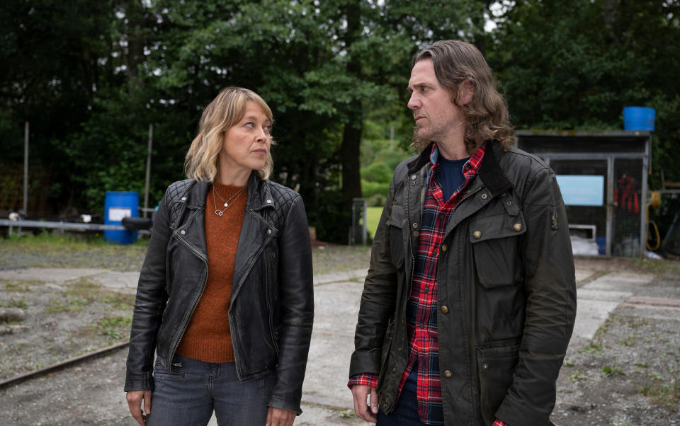 DI Annika Strandhed (Nicola Walker) and DS Michael McAndrews (Jamie Sives) share a weary look with each other while attending a crime scene