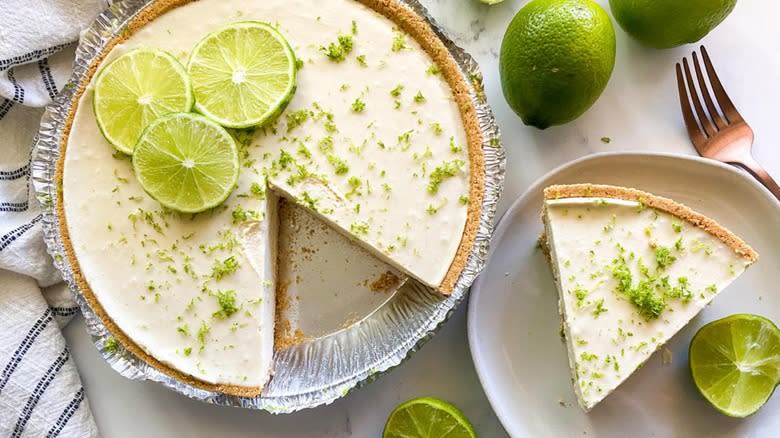 key lime pie in tin