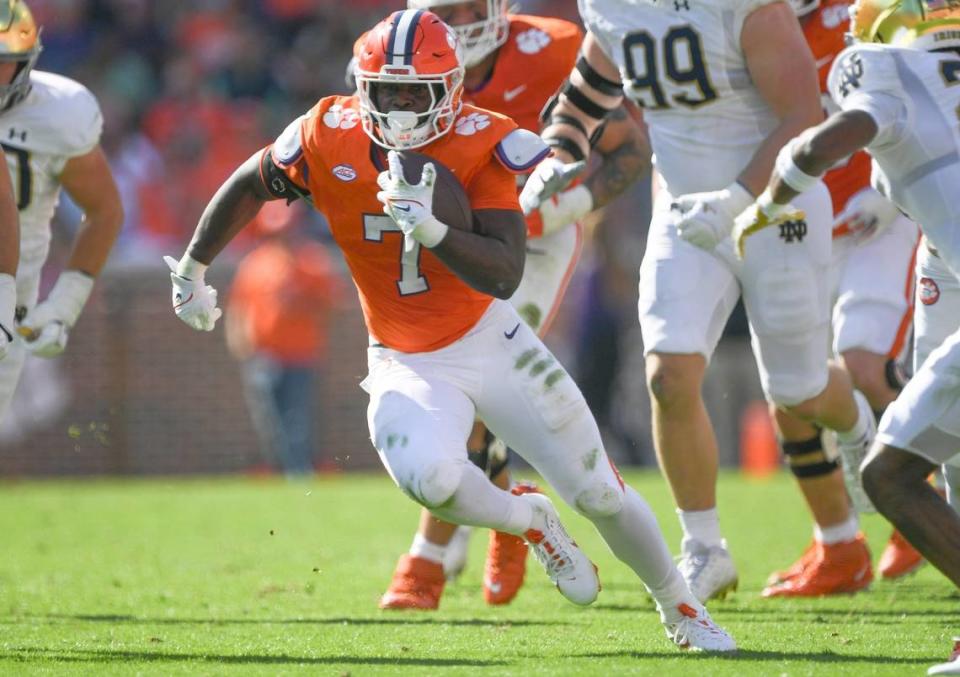 Clemson running back Phil Mafah (7) was the star of the Tigers’ 31-23 win over Notre Dame on Nov. 4, running for 186 yards and two touchdowns.