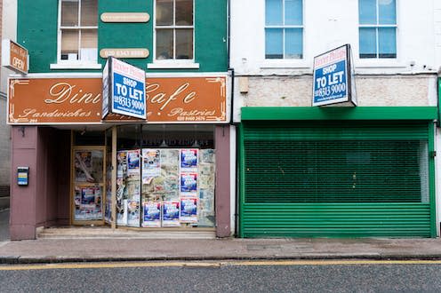   <span class="attribution"><a class="link " href="https://www.alamy.com/stock-photo-closed-and-empty-shops-to-let-in-south-london-34107453.html?imageid=807C438B-0B49-4A25-9371-263944B1206D&p=84347&pn=2&searchId=689fb8906125e190dcca5802b608c3c5&searchtype=0" rel="nofollow noopener" target="_blank" data-ylk="slk:UrbanImages / Alamy;elm:context_link;itc:0;sec:content-canvas">UrbanImages / Alamy</a></span>