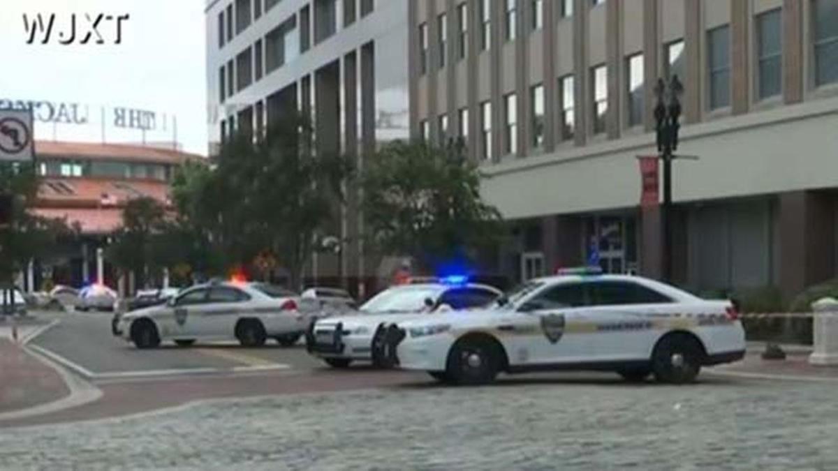 Jacksonville Shooting Multiple Fatalities After Jacksonville Landing Shooting 8966