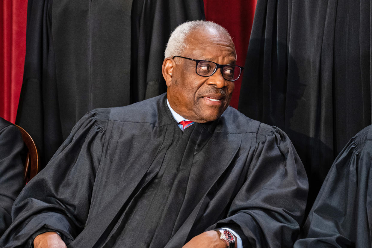 Justice Clarence Thomas at the Supreme Court in 2022.  (Eric Lee / Bloomberg via Getty Images)