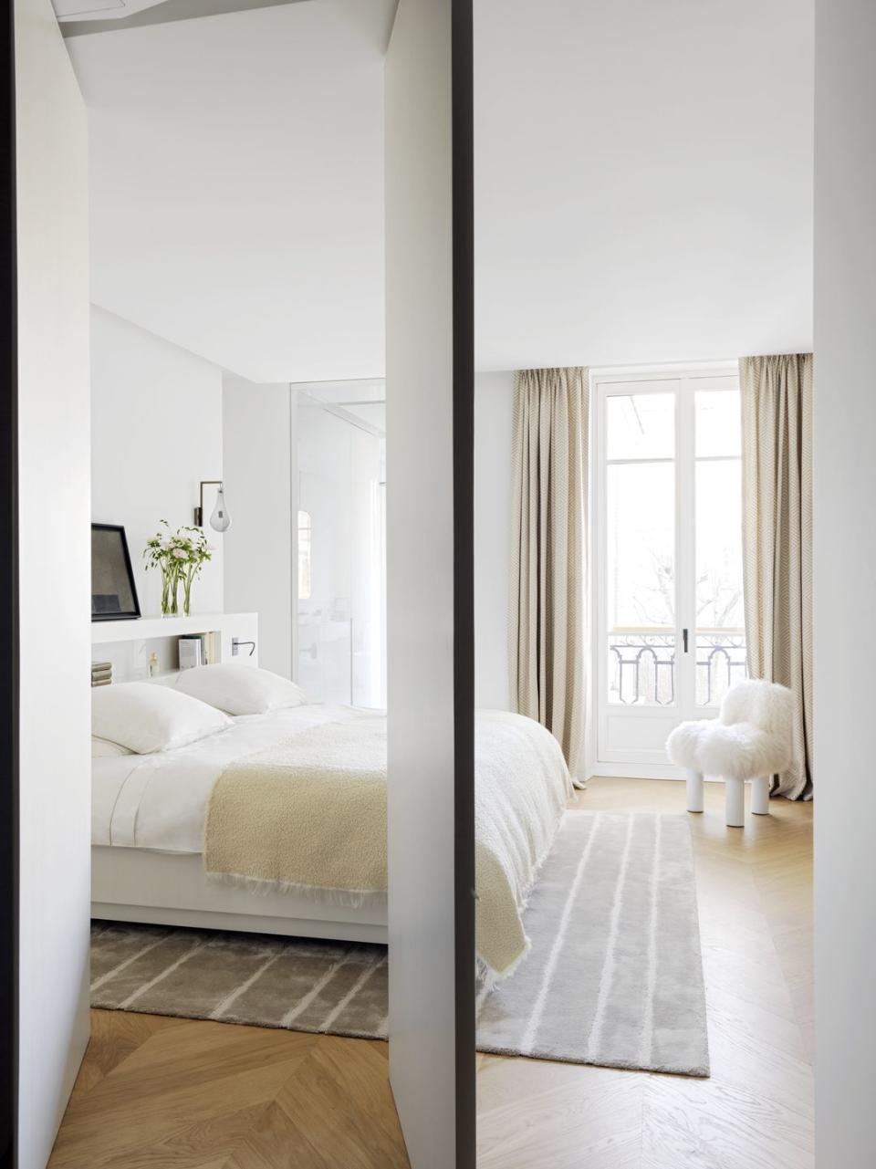 The Modern Minimalist Bedroom