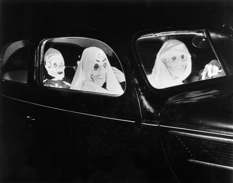 <p>We wouldn't want to see these skeletons and ghosts while driving to a Halloween party. </p>