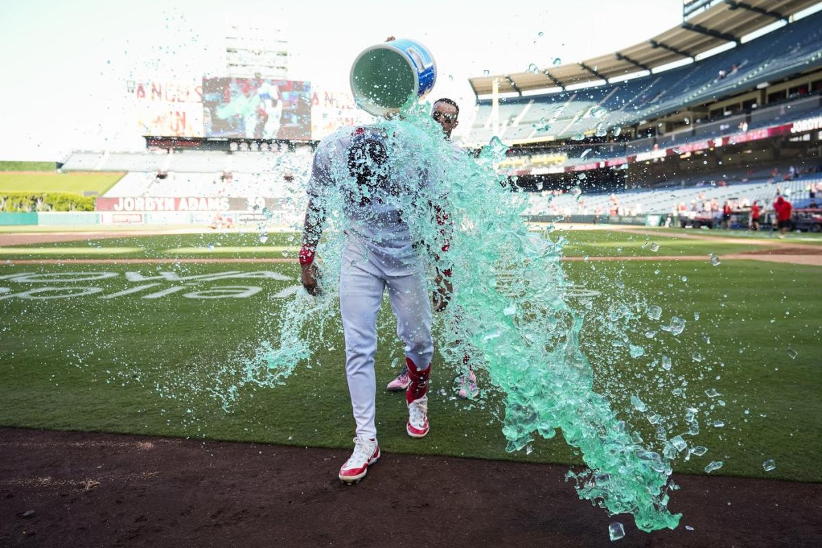 White Sox dealt 117th loss as Adams’ infield single in the 13th inning lifts Angels to 4-3 victory