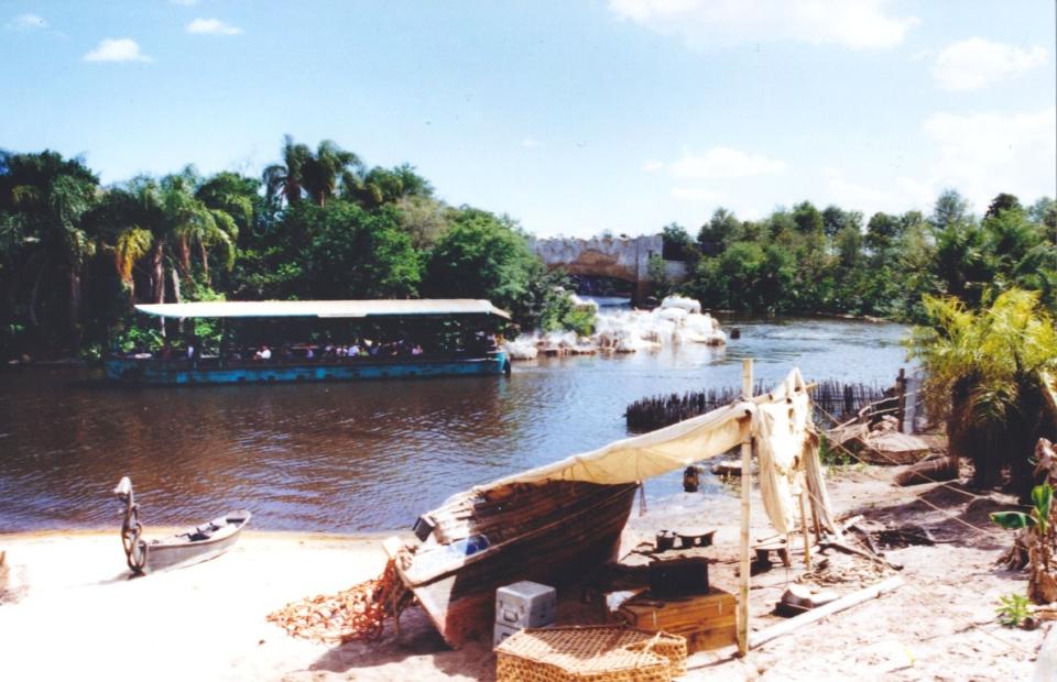 Discovery River Boats