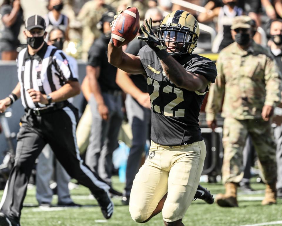 Cedrick Cunningham picked off one pass during the 2020 season. The rising senior was voted one of four captains for the Army 2021 season. ARMY ATHLETICS