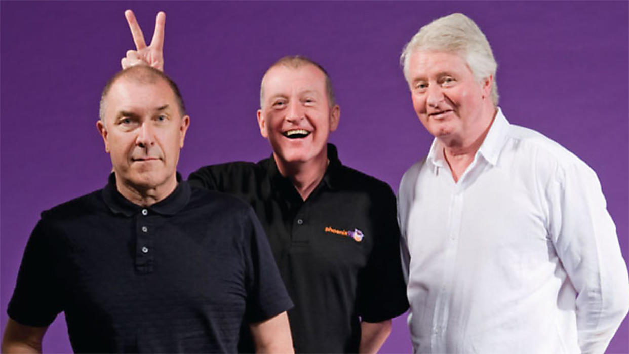  Geoffrey Richardson, Steve Davis and Pye Hastings. 