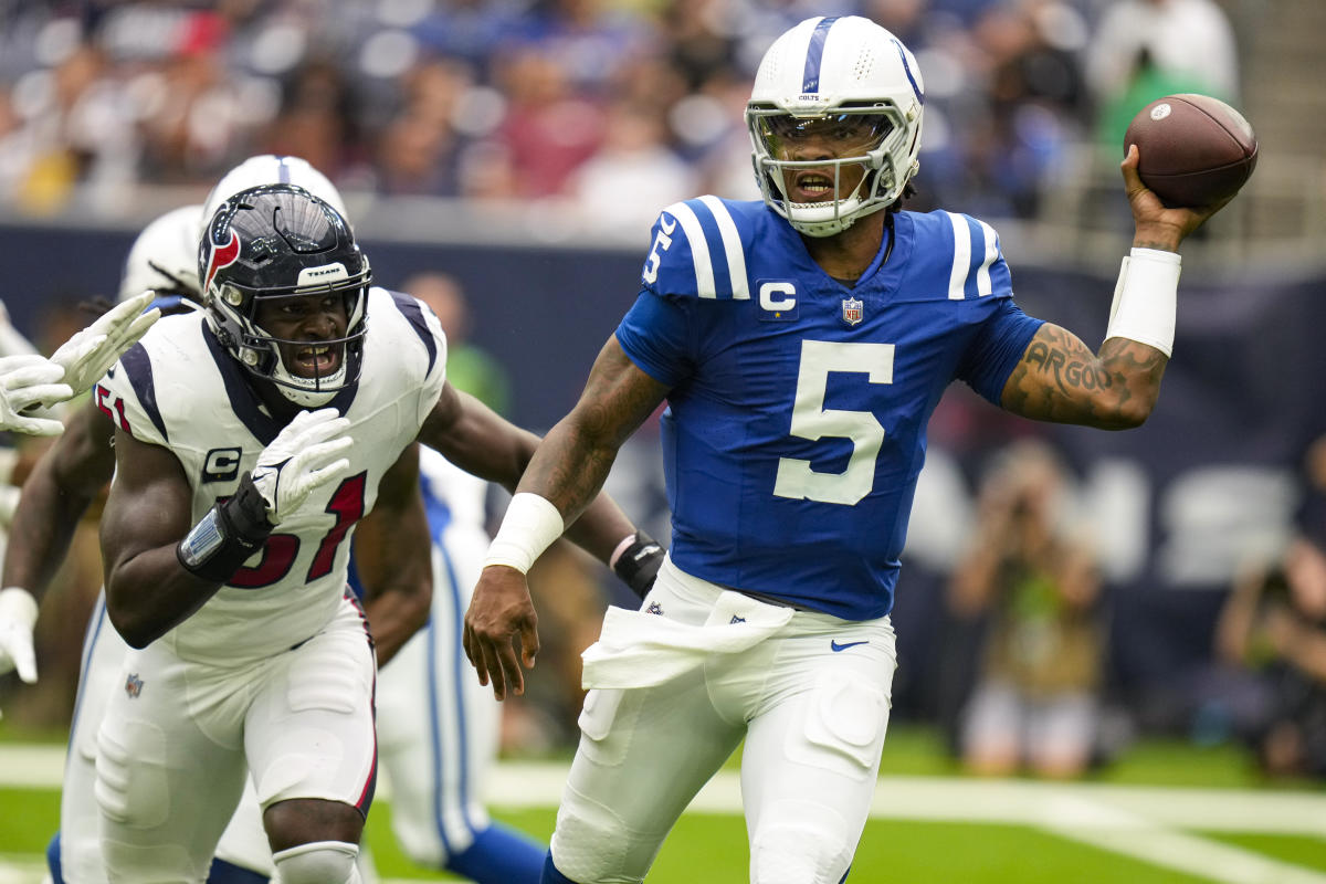 Richardson scores twice before leaving with concussion as Colts beat Texans