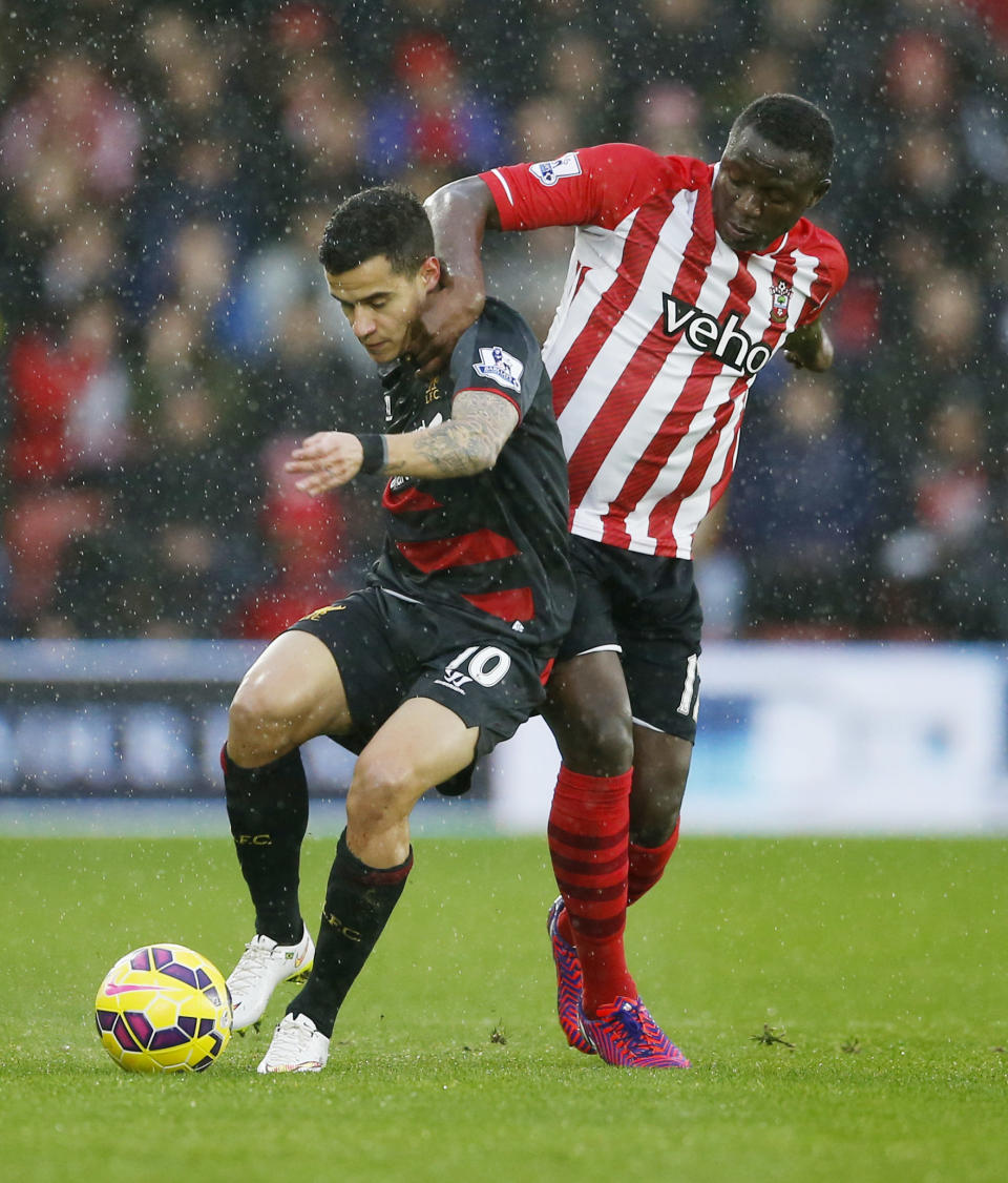 Livepool's Philippe Coutinho in action with Southampton's Victor Wanyama Action Images via Reuters / John Sibley Livepic