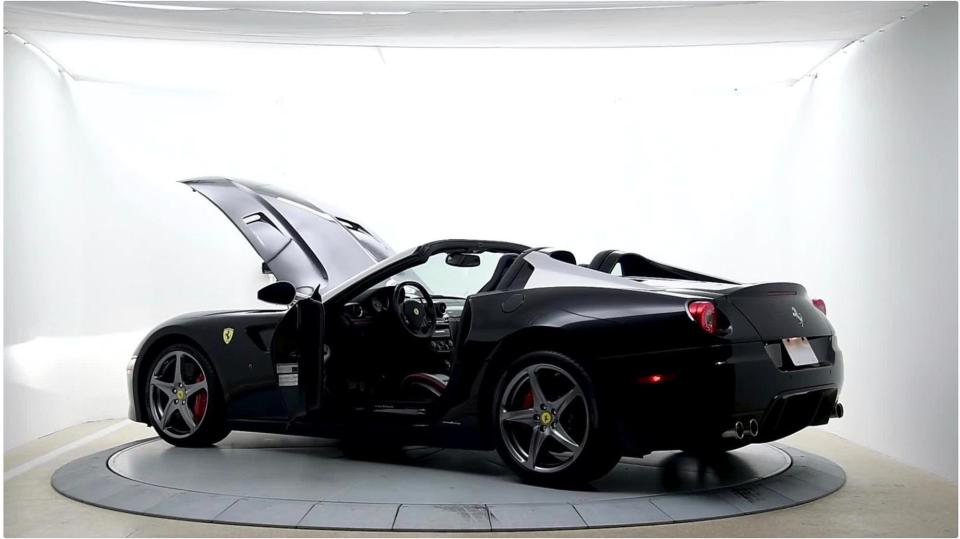 2011 Ferrari 599 SA Aperta 16