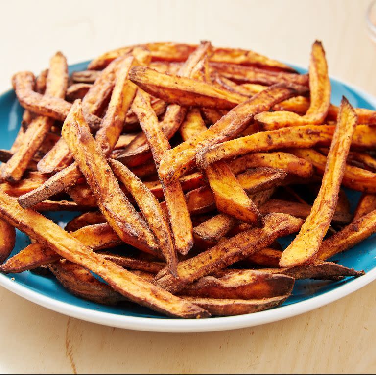 <p>We love a good, crispy <a href="https://www.delish.com/uk/cooking/recipes/a28841618/perfect-baked-sweet-potato-recipe/" rel="nofollow noopener" target="_blank" data-ylk="slk:sweet potato" class="link rapid-noclick-resp">sweet potato</a> fry. Though the oven-baked variety is great, these air fryer fries get even crispier and take way less time! Paired with our favourite 3-ingredient secret sauce, we can't think of a better snack. </p><p>Get the <a href="https://www.delish.com/uk/cooking/recipes/a31012172/air-fryer-sweet-potato-recipe/" rel="nofollow noopener" target="_blank" data-ylk="slk:Air Fryer Sweet Potato Fries" class="link rapid-noclick-resp">Air Fryer Sweet Potato Fries</a> recipe.</p>