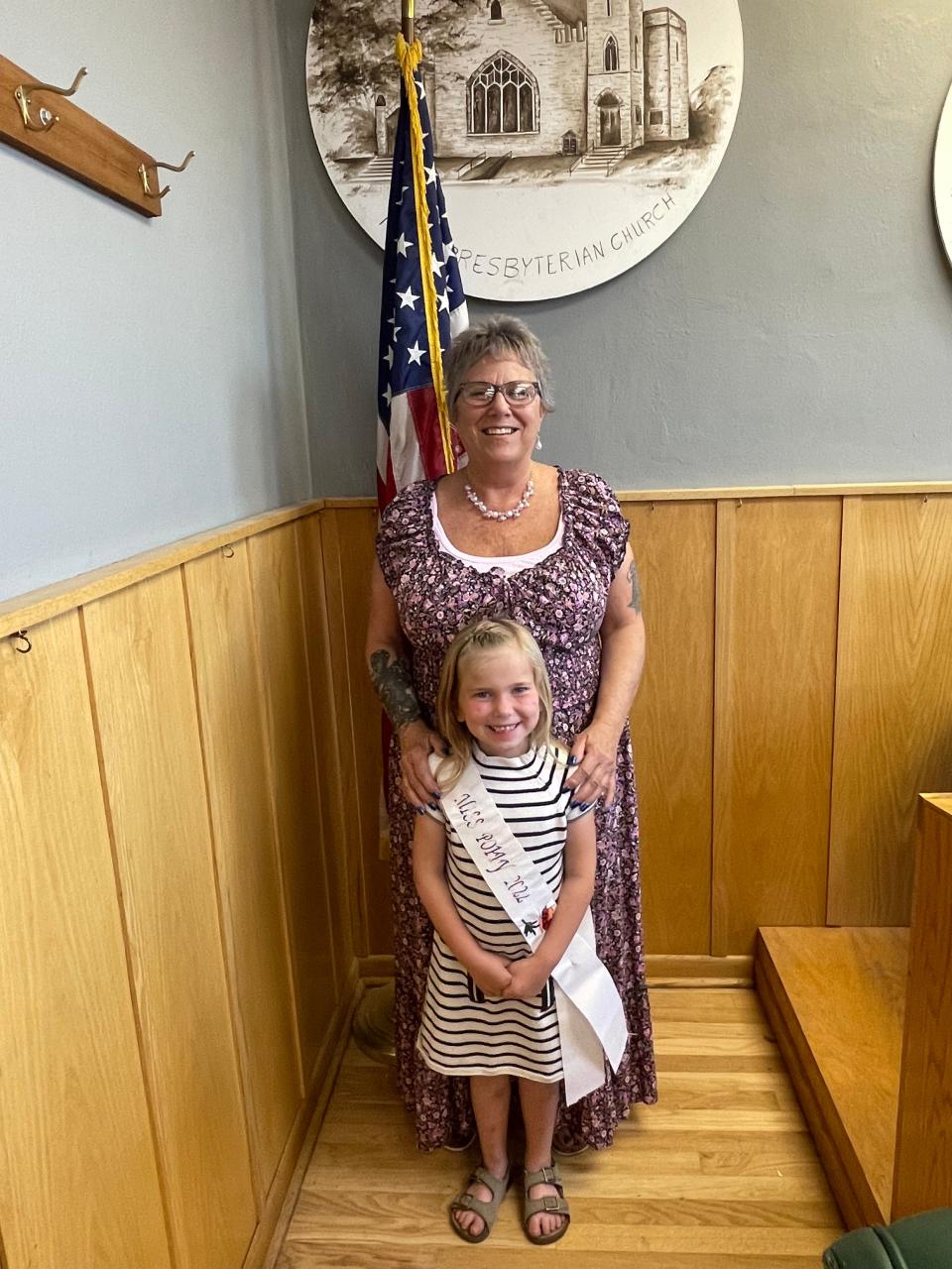 The Shreve American Legion Post #67 recently announced Cianna Sinnett as the 2022 Miss Poppy. She poses with Shreve Mayor Yvonne Hendershot.