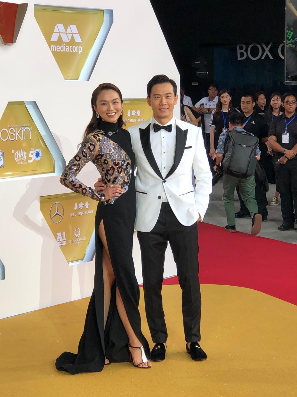 Joanne Peh and Qi Yuwu. (PHOTO: Reta Lee/Yahoo Lifestyle Singapore)