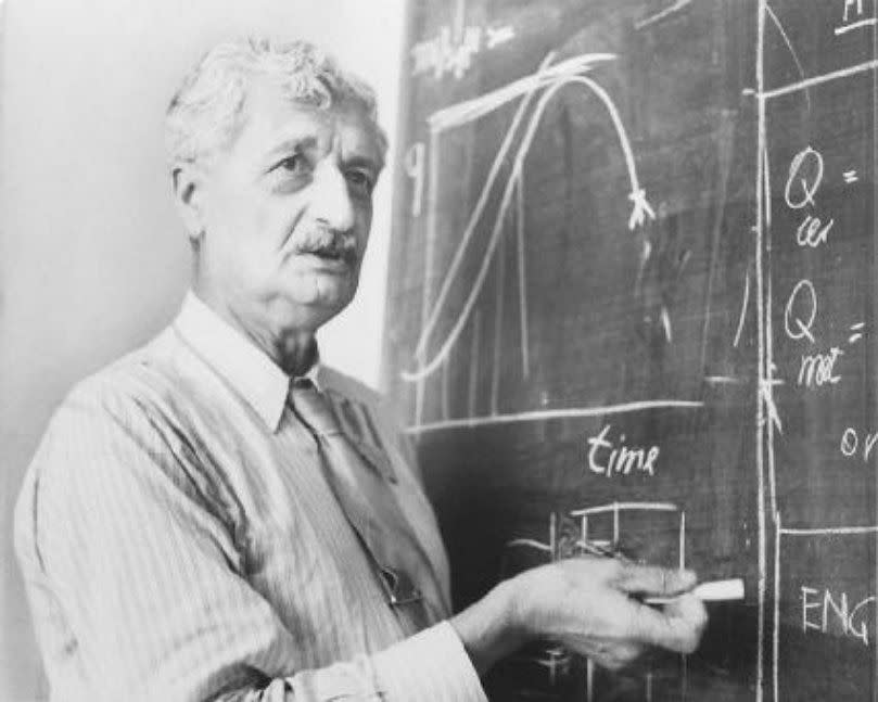 1923: Hermann Oberth's