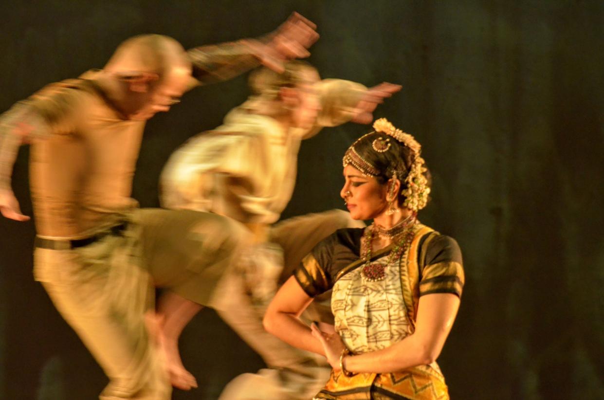 Ashwini Ramaswamy's 'Invisible Cities' is a collaboration of choreographers from diverse dance backgrounds, including traditional Indian Bharatanatyam, break dance, modern/Afrodiasporic and Gaga.