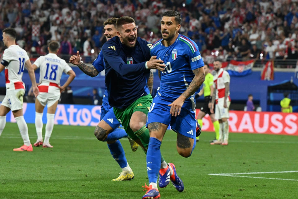 Cosa hanno detto gli azzurri a Zaccagni dopo il gol decisivo contro la Croazia?