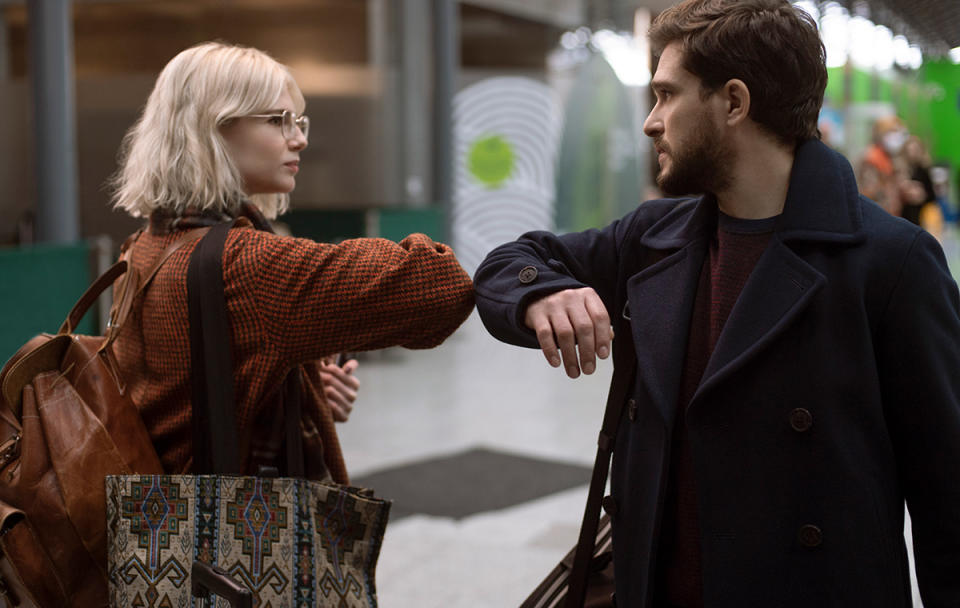 Paula (Lucy Boynton) and Michael (Kit Harington) in Modern Love 