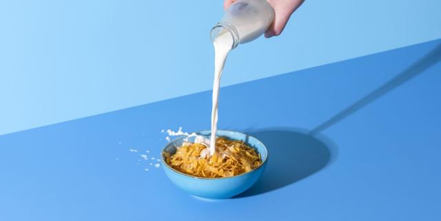 This Genius Cereal Bowl Separates Your Milk and Cereal To Prevent