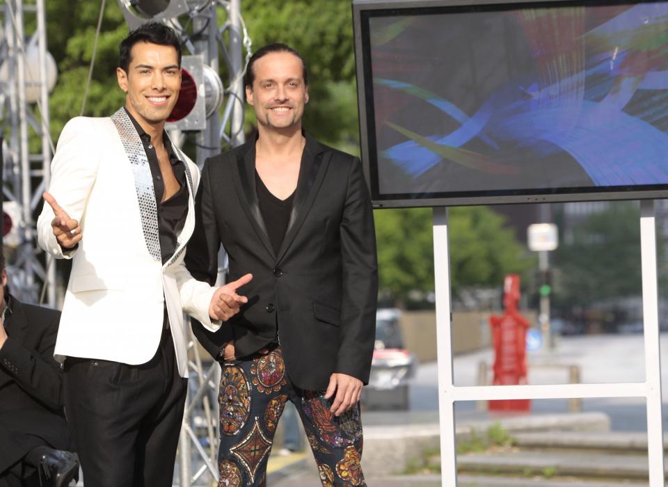 <p>Das Duo bestand aus Alex Christensen und Oscar Loya, die 2009 mit ‘Miss Kiss Kiss Bang’ antraten – und scheiterten. Platz 20 (von insgesamt 25 Teilnehmerländern) gab es für die beiden. (Foto: ddp images) </p>