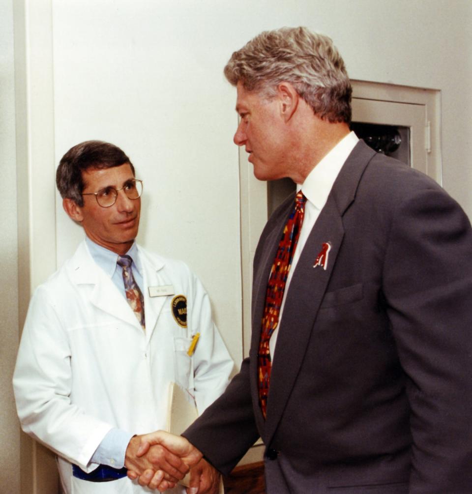 Dr Fauci shaking hands with President Bill Clinton in 1997 (NIAID)