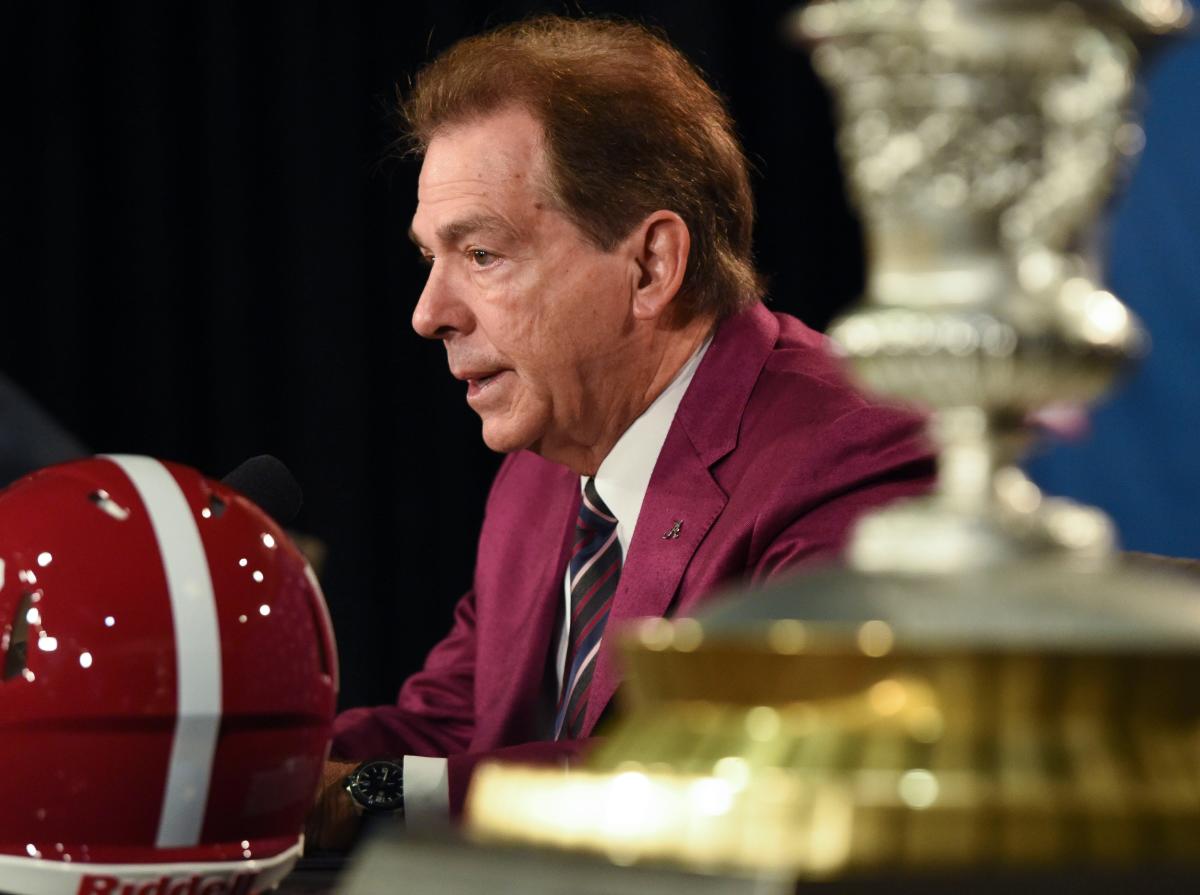 Alabama football players transferring away could have participated in bowl, Nick Saban says