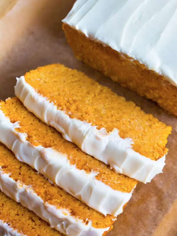 <p>Chocolate Covered Katie</p><p>This moist keto pumpkin bread recipe is so sweet and deliciously soft, no one can ever believe the healthy ingredients! </p><p><strong>Get the recipe: <em><a href="https://chocolatecoveredkatie.com/keto-pumpkin-bread/" rel="nofollow noopener" target="_blank" data-ylk="slk:Keto Pumpkin Bread;elm:context_link;itc:0;sec:content-canvas" class="link ">Keto Pumpkin Bread</a></em></strong></p>