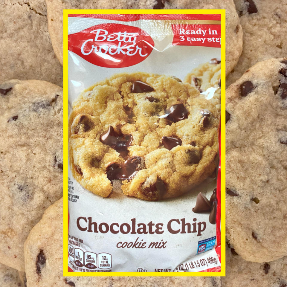 Betty Crocker Chocolate Chip Cookie Mix package surrounded by baked chocolate chip cookies. Text highlights ease of preparation and nutritional information