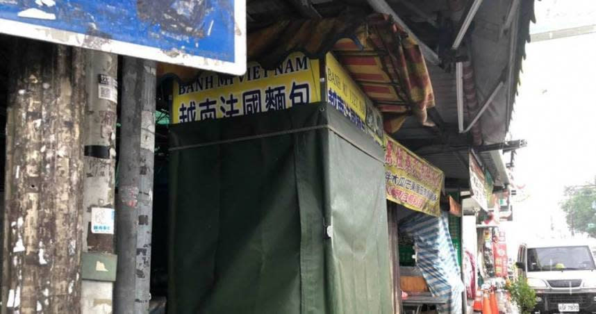 桃園市中壢忠貞市場名店「阿箴越南法國麵包」於去年8月初爆發食品中毒案，導致514位消費者食用後出現發燒、嘔吐、腹瀉等急性腸胃炎的食物中毒症狀。（圖／桃市衛生局提供）