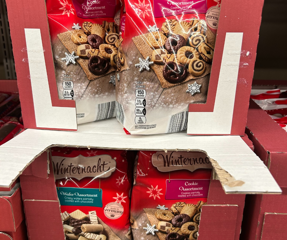 Aldi Winternacht cookie and wafer assortments