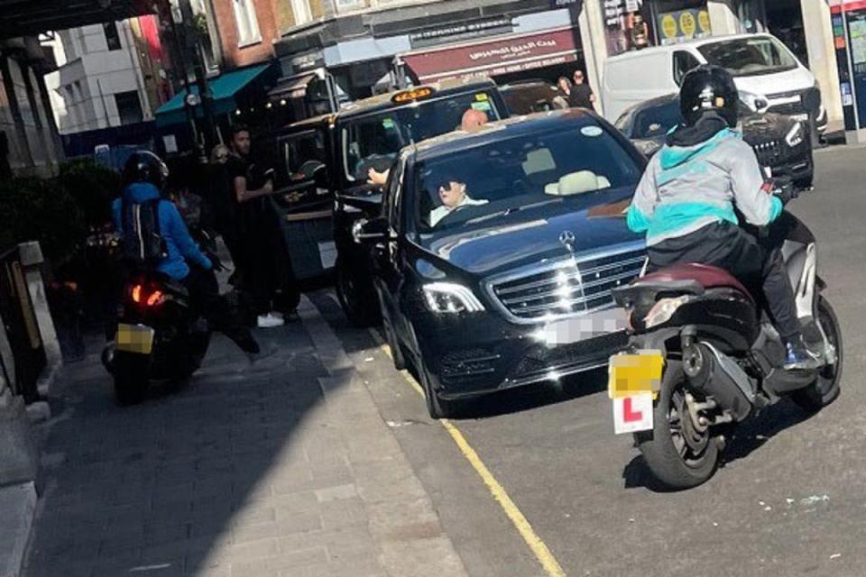 A man was targeted by two men riding mopeds on Queen St, Mayfair (Supplied)