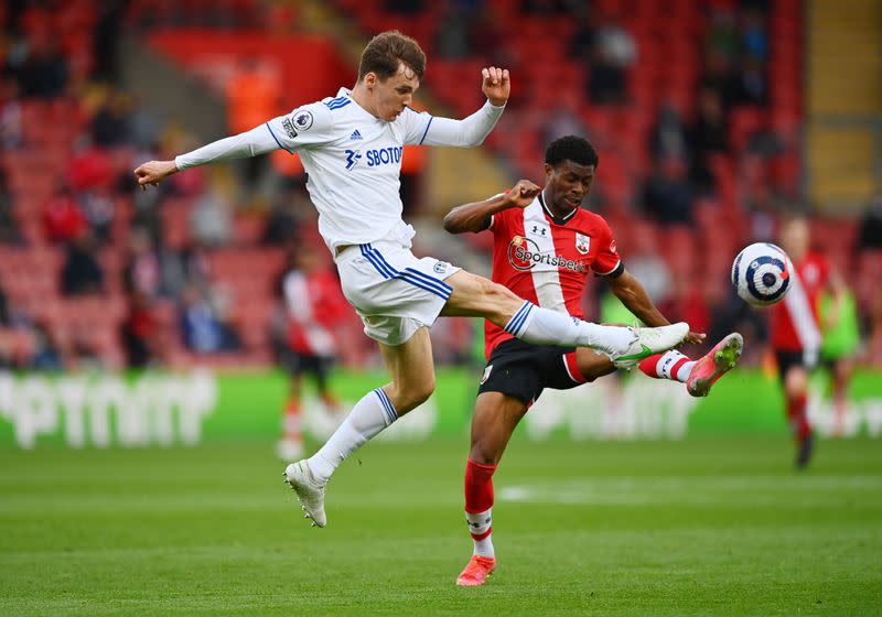 Premier League - Southampton v Leeds United