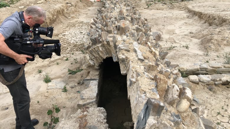 Displaying St. Lawrence Market's 1831 drain could cost city $2M