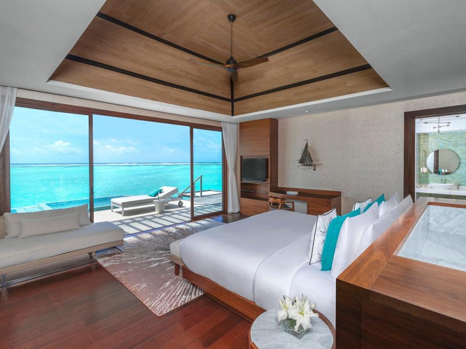 overwater villa maldives