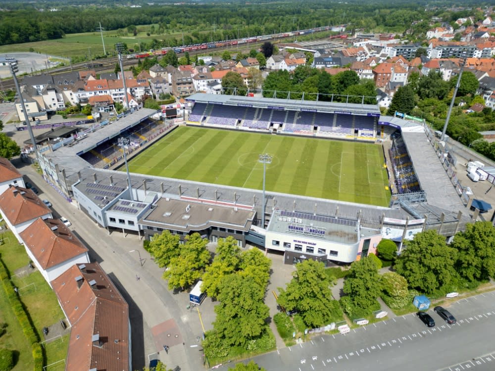 Das Stadion an der Bremer Brücke ist gesperrt (IMAGO/osnapix / Titgemeyer)