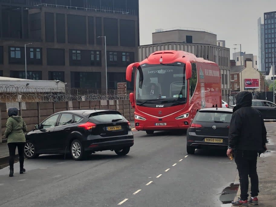 <p>Protestors block a Liverpool team bus</p> (Twitter/@mjcritchley)